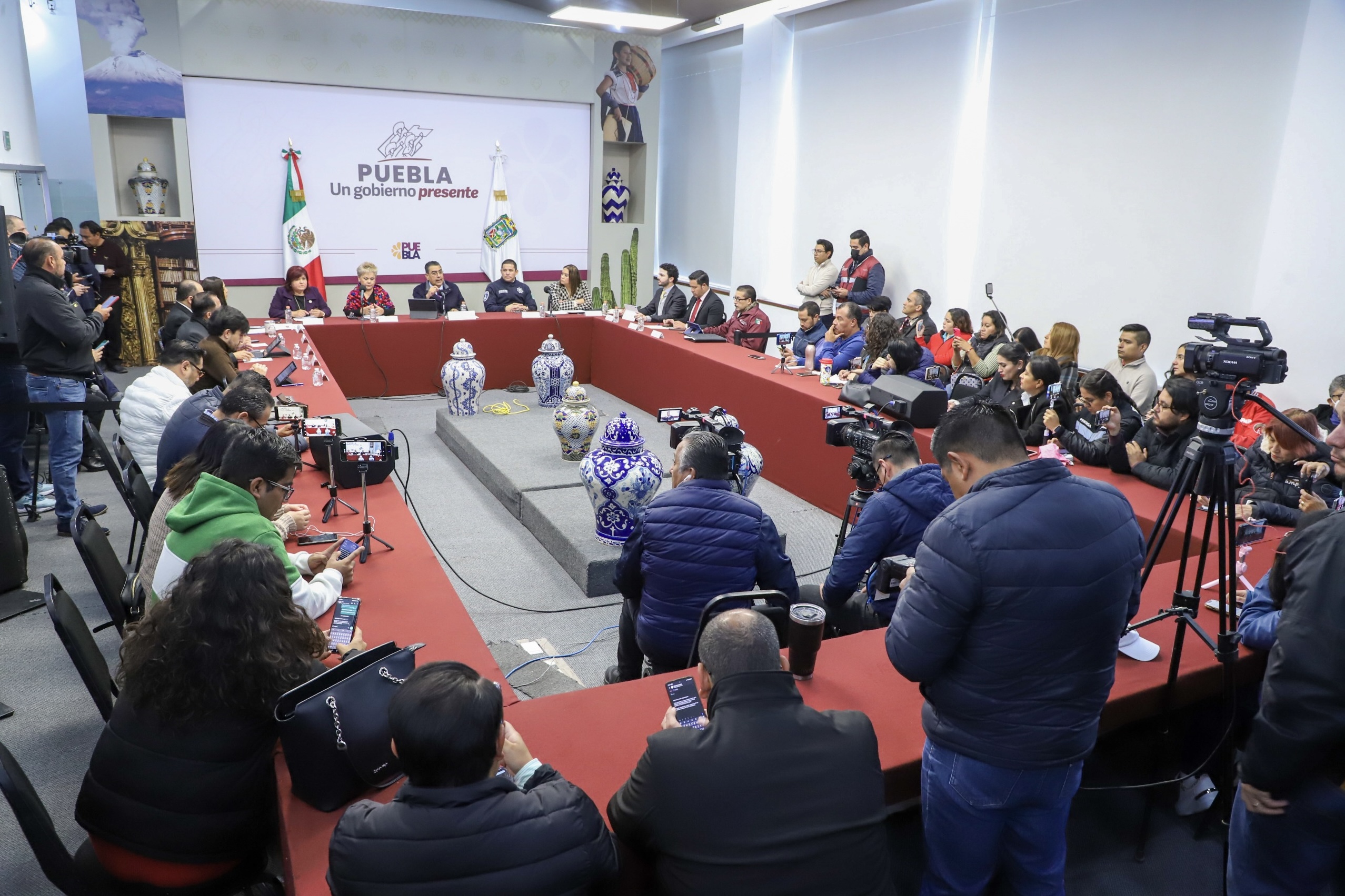 En España, gobierno estatal comenzará promoción internacional de Puebla