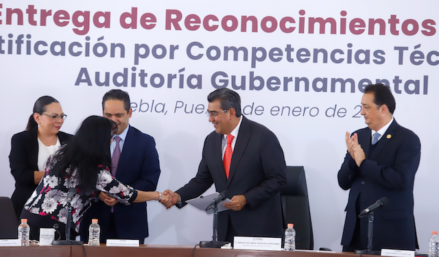 Servidores públicos certificados en competencias técnicas en auditoría gubernamental