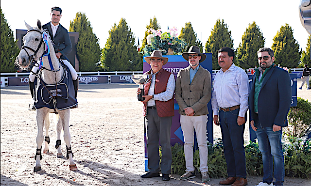 Sergio Salomón, entregó premios a ganadores del «World Cup Puebla 2024»