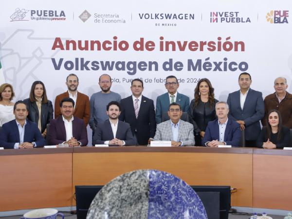 Anuncian gobierno de Puebla y Volkswagen de México inversión por cerca de 1,000 mdd en electromovilidad