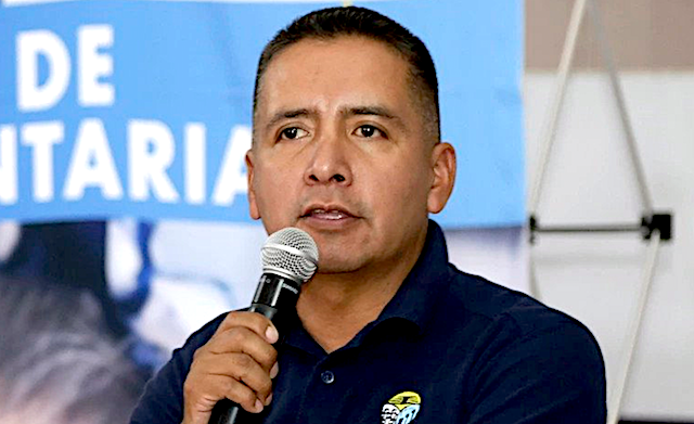 Edmundo Tlatehui, líder natural del blanquiazul de las cholulas