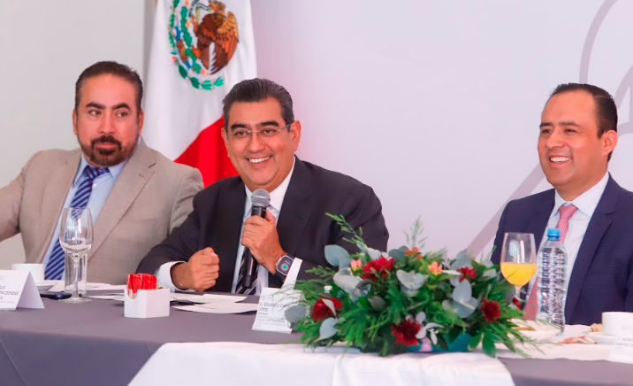 Piso parejo para todos los poblanos para su crecimiento: Céspedes