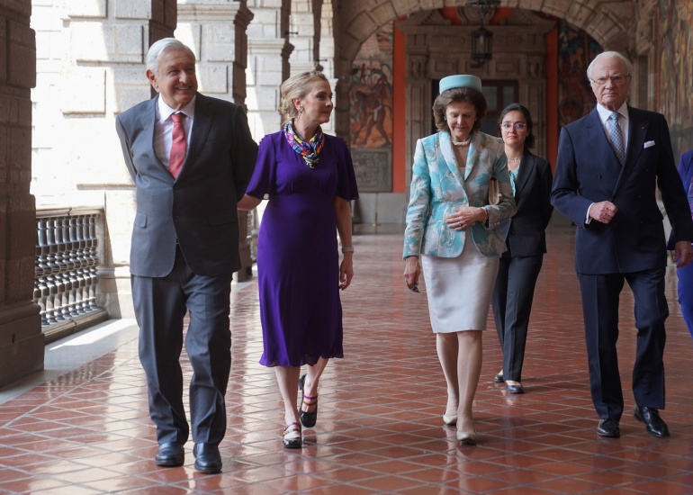 AMLO recibe en Palacio Nacional a reyes de Suecia