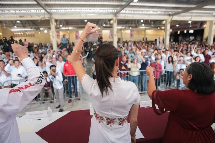«Quiero ser recordada, como la presidenta de la educación pública»: Claudia Sheinbaum