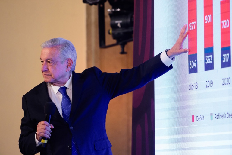 AMLO llama a intensificar protección de candidatas y candidatos del proceso electoral 2024