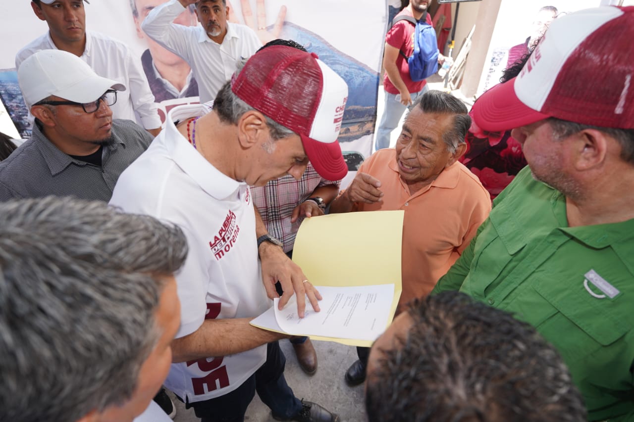 Inseguridad y mal servicio de alumbrado planteados a Chedraui en la Romero Vargas