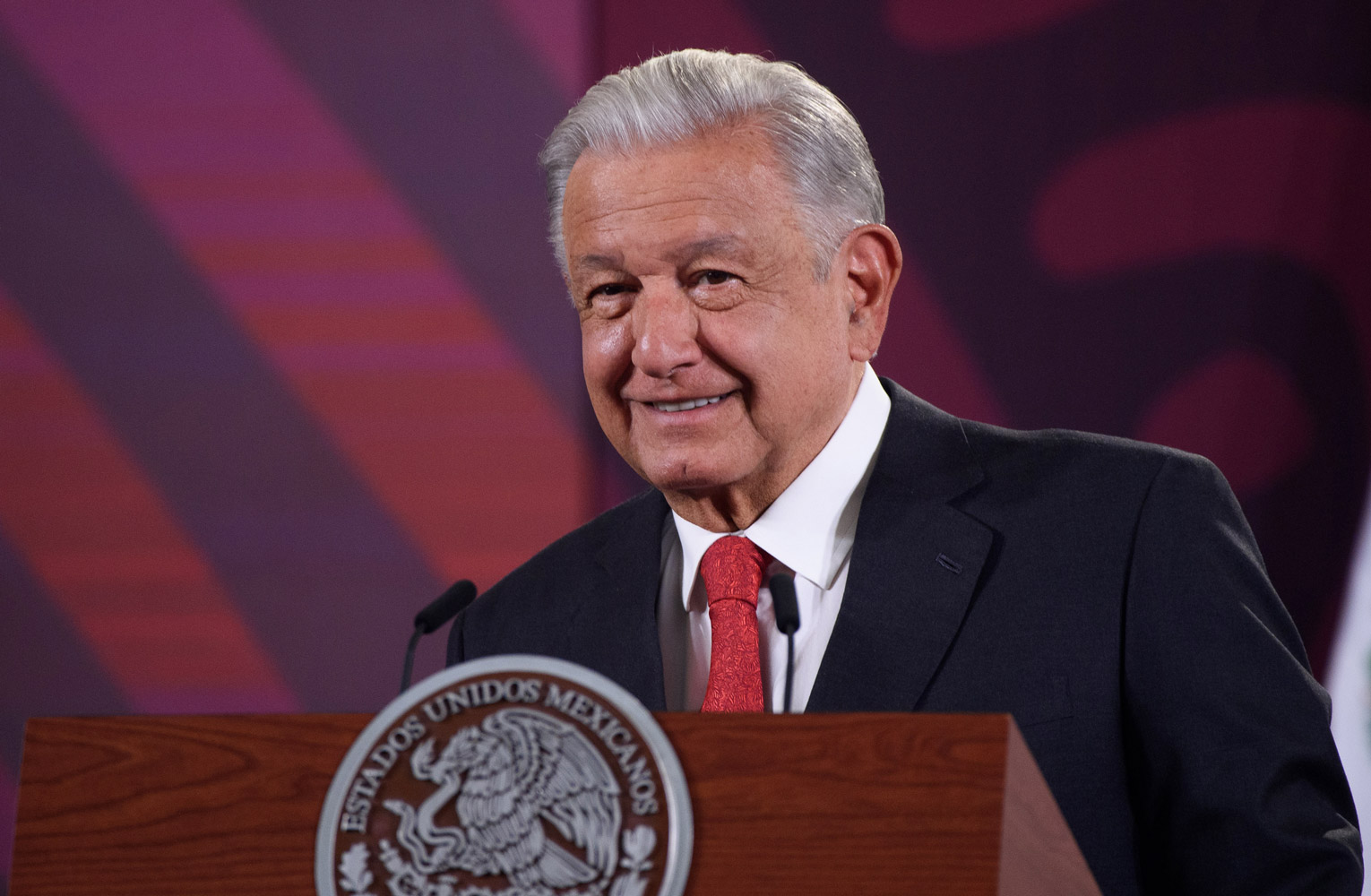 Federación resuelve apagones focalizados en el país: AMLO