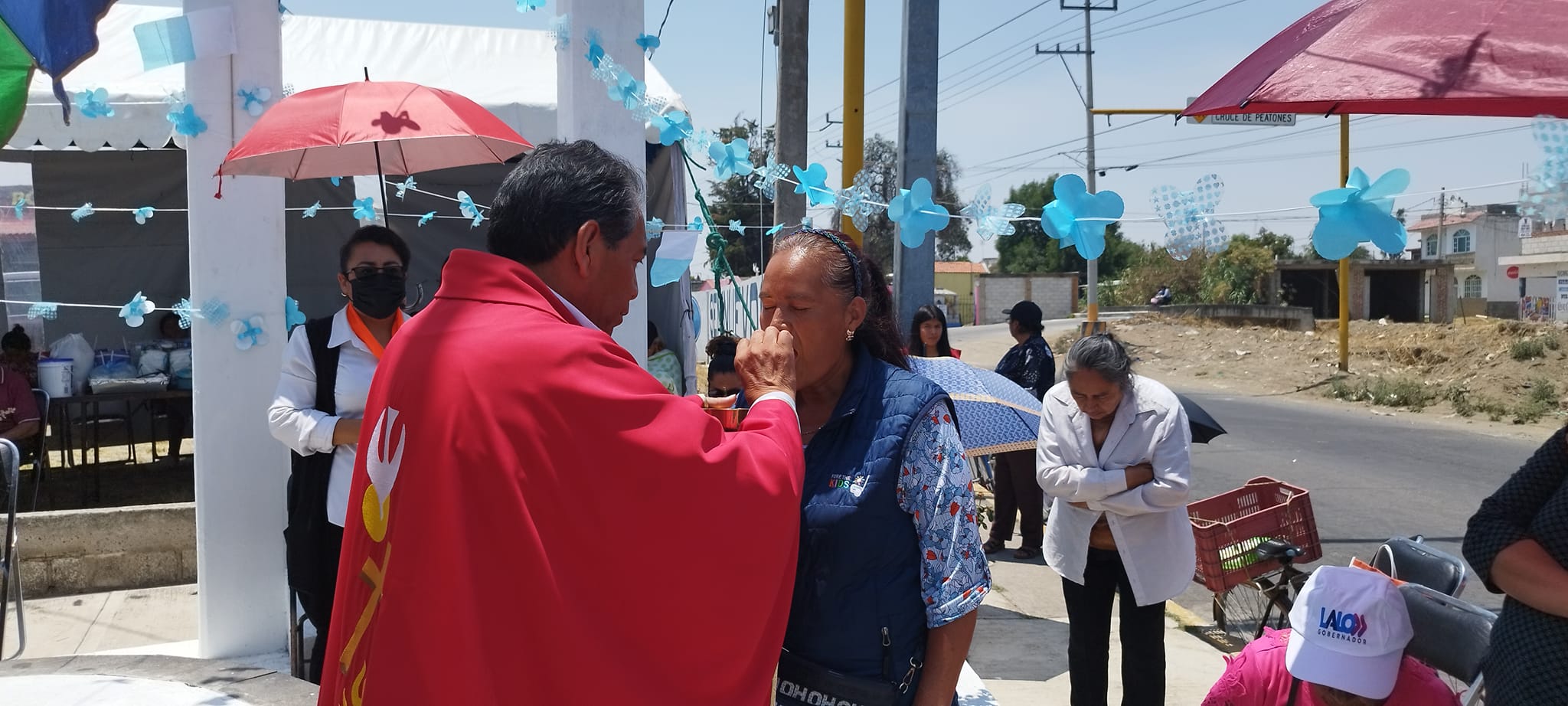 Misa de acción de gracias, al pie de la monumental Cruz del Apostolado
