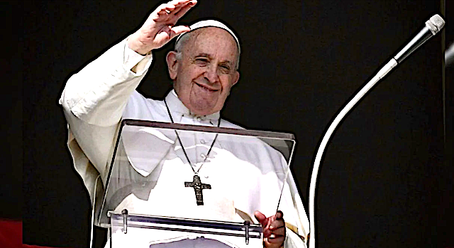 El Papa Francisco, convoca al mundo a seguir los pasos de Jesús, y hacer obras de amor