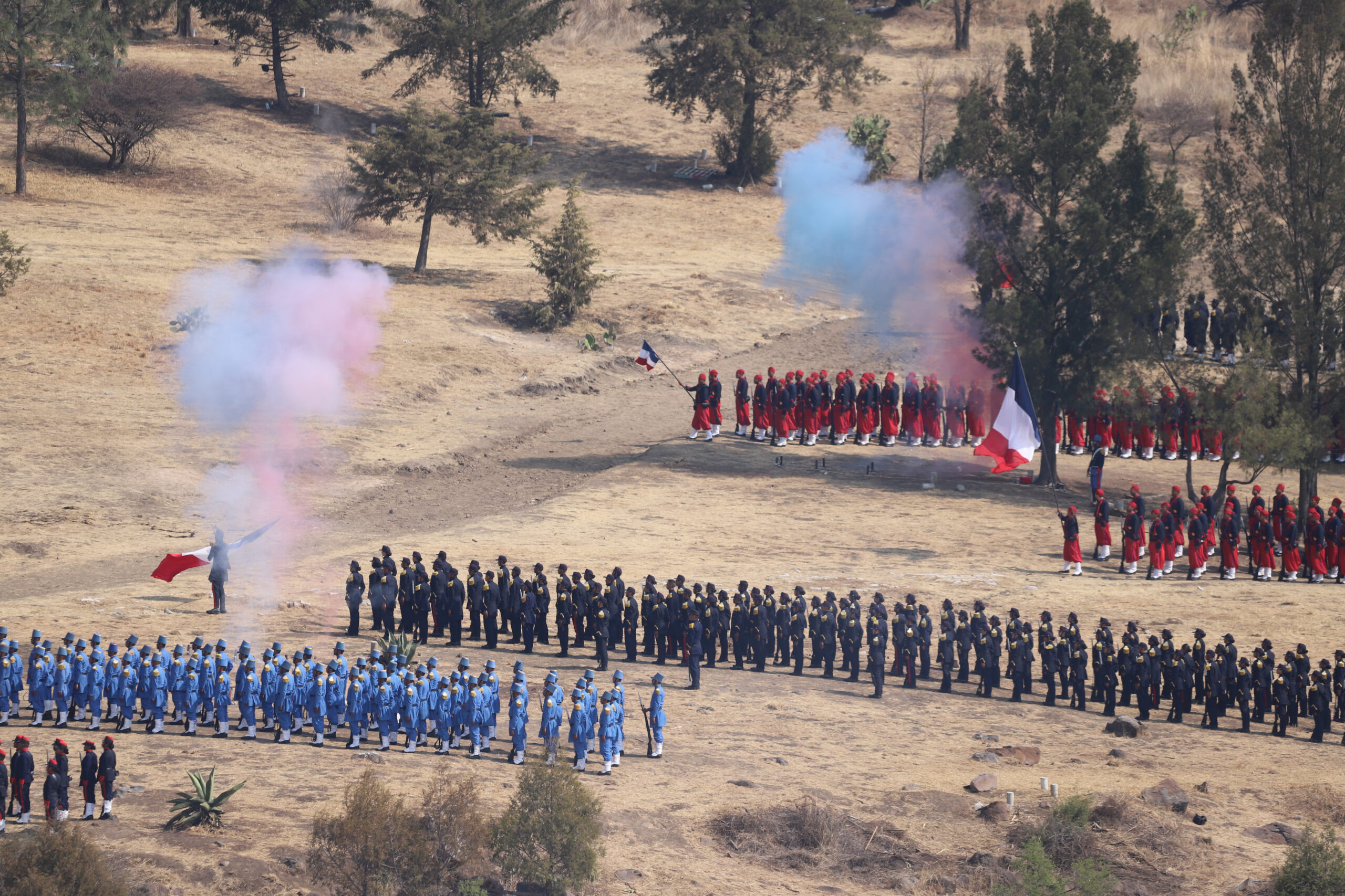 Asiste Sergio Salomón a la escenificación de la Batalla del 5 de Mayo