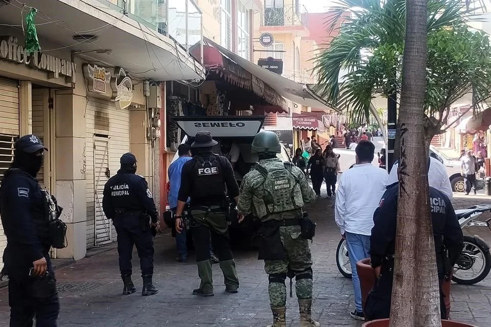 Asesinan a tres en bar de Chilpancingo