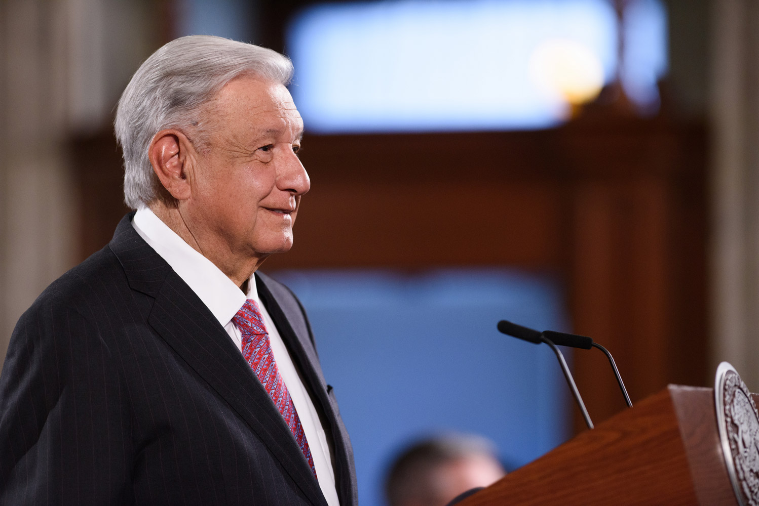 AMLO aprueba y respalda los primeros nombramientos del gabinete de Sheinbaum