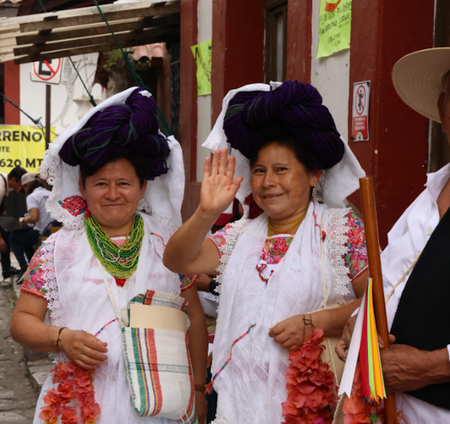 Promoción internacional de los pueblos originarios, reitera Armenta