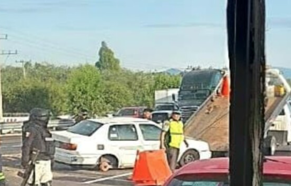 Fuerte accidente en la autopista México-Puebla a la altura de Xoxtla