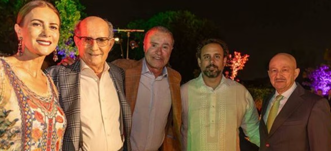 López Obrador dice que confía en Quirino Ordaz tras polémica por foto con Gortari