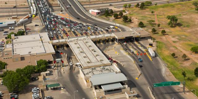 Construcción de tres nuevos cruces fronterizos entre México y EU: AMLO