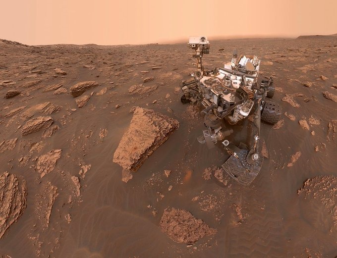 Descubren un océano subterráneo de agua líquida en Marte