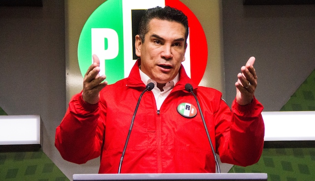 «Se consumó la farsa con reelección de Alito Moreno «, acusan expresidentes del PRI