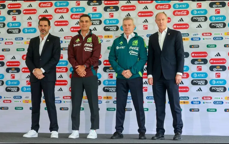 Javier Aguirre y Rafael Márquez  oficialmente con la Selección Mexicana