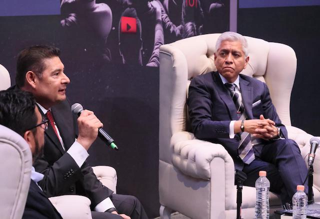 Armenta destaca la comunicación como clave en la gobernanza