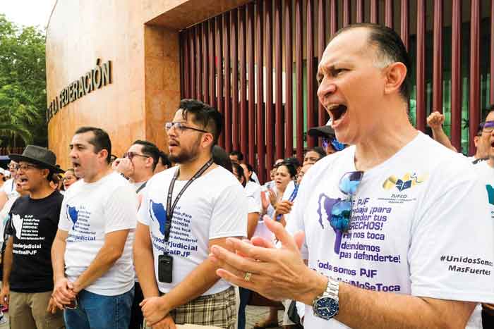 Pese al paro en el Poder Judicial, avanza reforma y será aprobada a inicios de septiembre