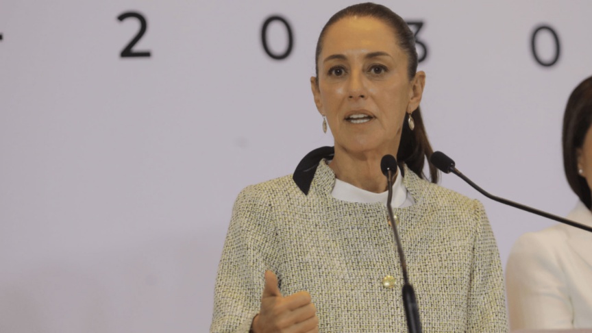 Sheinbaum anuncia que las madres tendrán la titularidad de las tarjetas de becas para secundaria