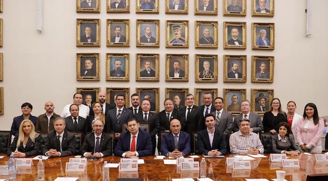 Armenta se reunió con micro, pequeños y medianos empresarios
