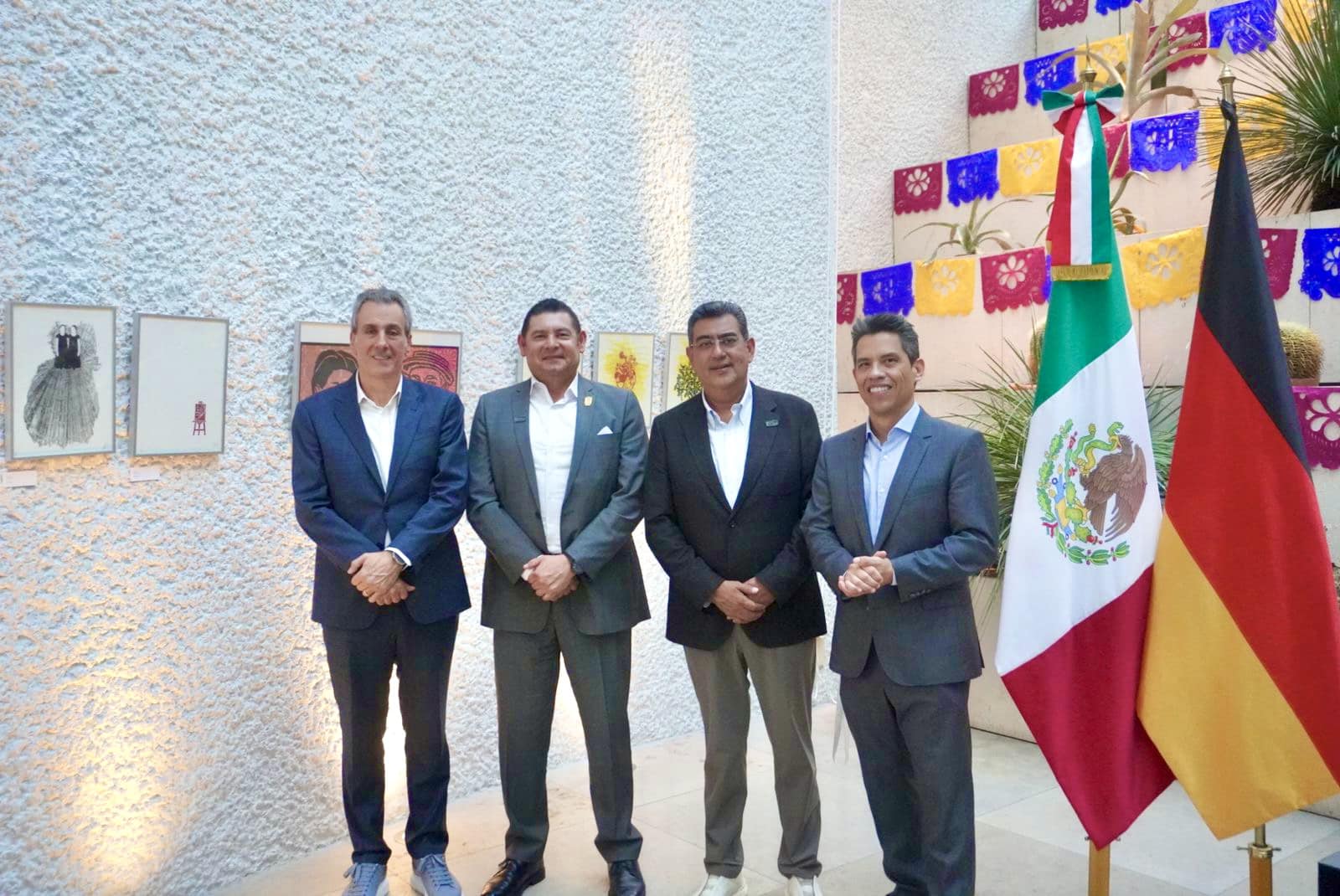 Sergio Salomón, Alejandro Armenta y Pepe Chedraui promueven cooperación comercial con Volkswagen en el marco de «Invest Puebla»