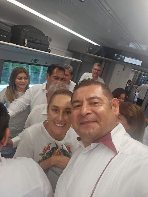 AMLO, Sheinbaum y Armenta, realizan recorrido en el Tren Maya 
