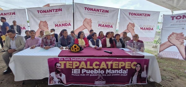 Con Tonantzin Fernández, se consulta y dialoga con el pueblo