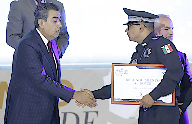 En unidad y sin distingos Puebla debe trabajar, señaló Sergio Salomón