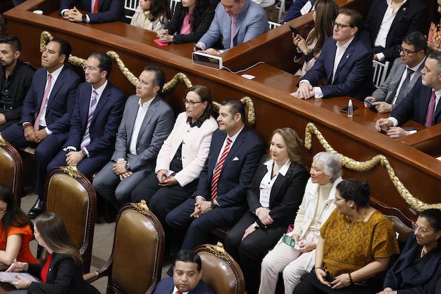 Armenta asistió a toma de protesta de la jefa de gobierno Clara Brugada