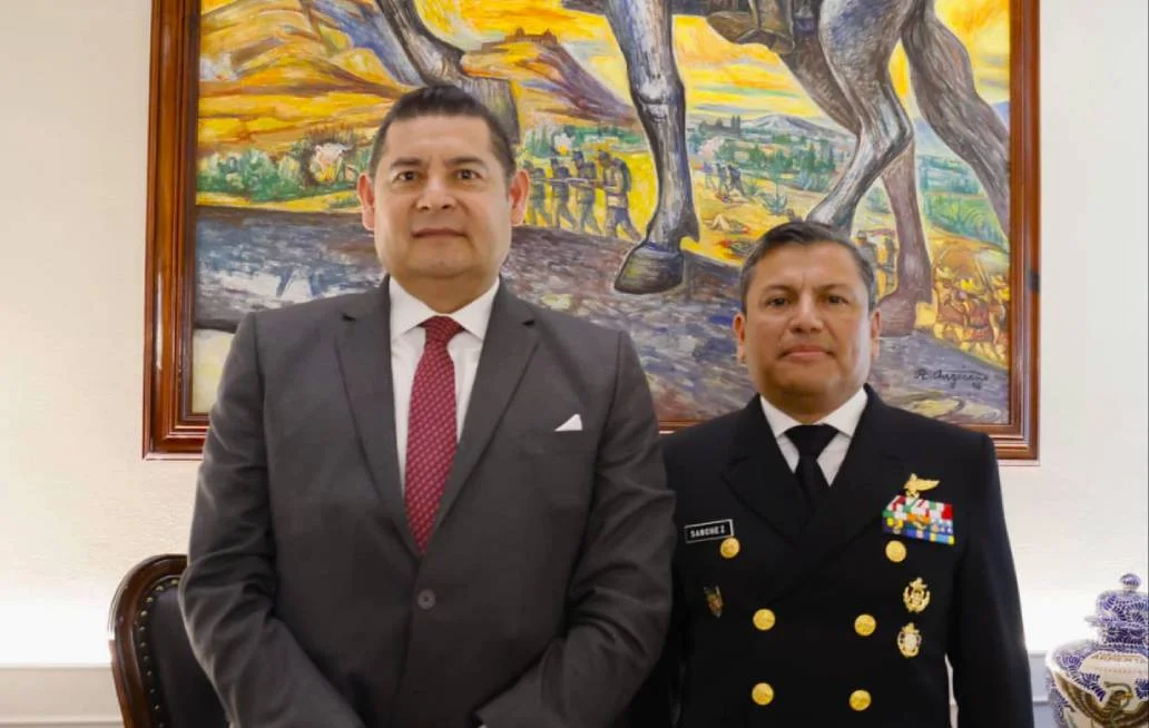 Se confirma: El vicealmirante de marina Francisco Sánchez González, será el secretario de seguridad de Puebla