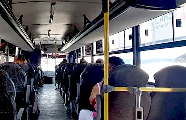 «Golpe a la economía familiar desaparecer descuento estudiantil al transporte»: Estudiantes y Padres de Familia