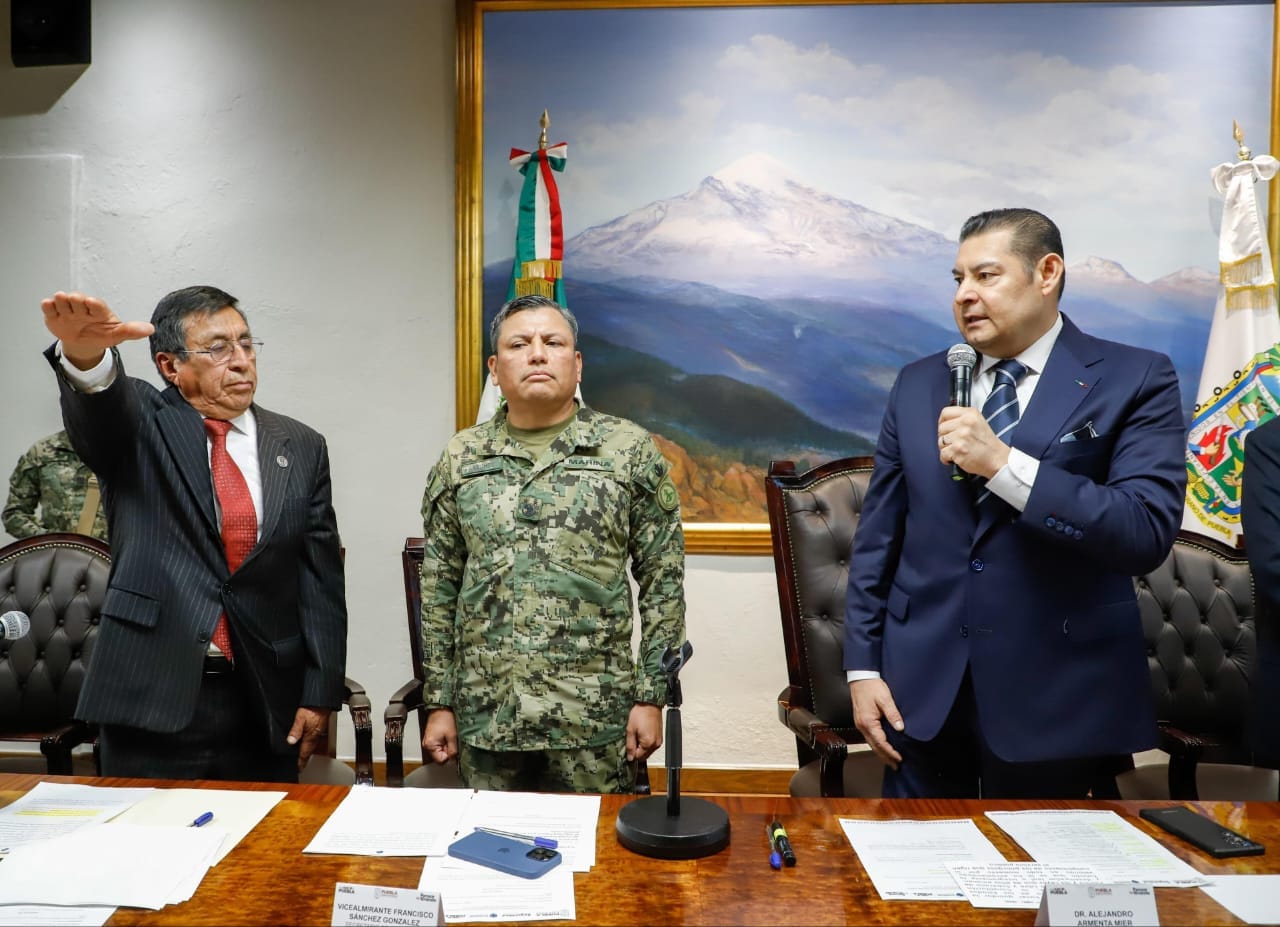 Rinde protesta Humberto Aguilar Viveros como secretario del CECSNSP