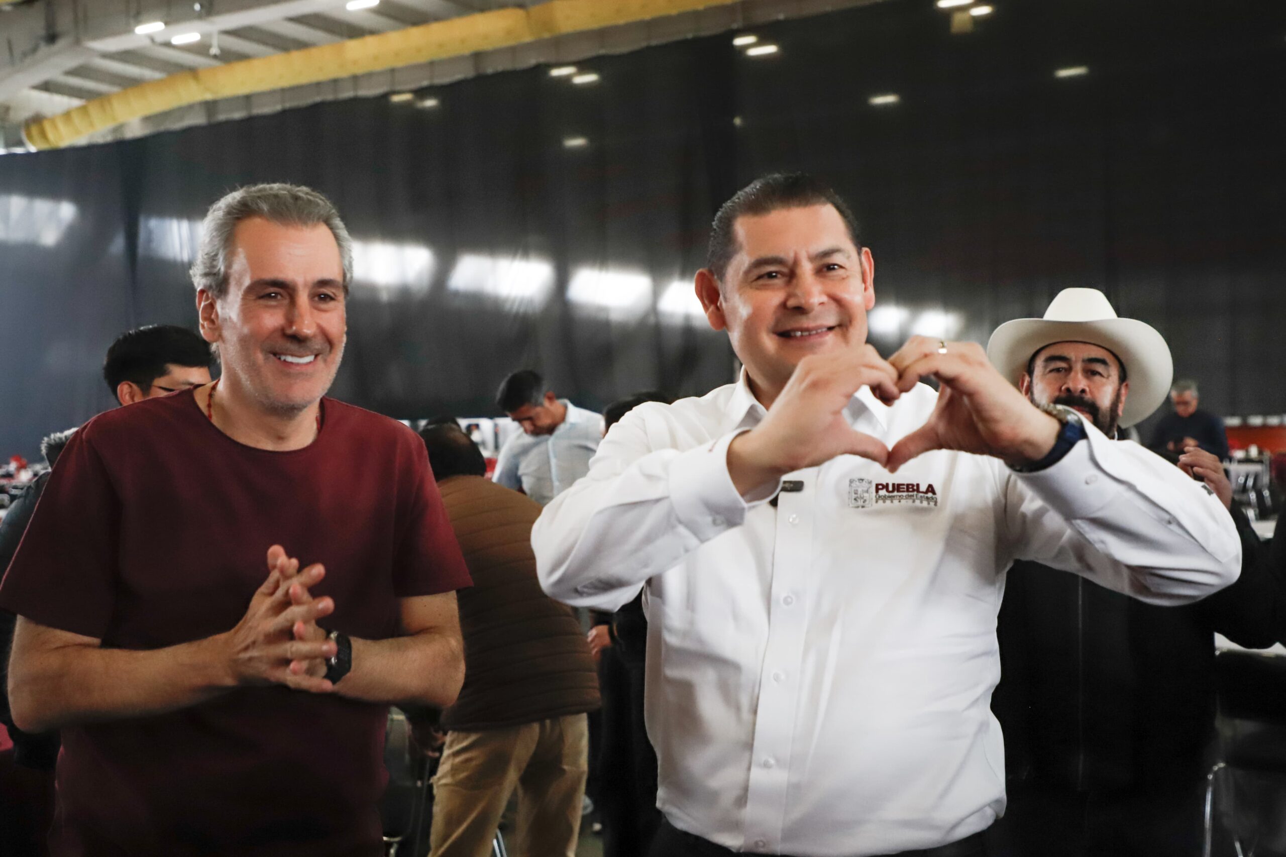 Gobierno ofrece cena de fin de año a familias que no tengan donde celebrar