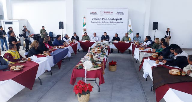 El gobernador Armenta supervisó rutas del Popocatépetl