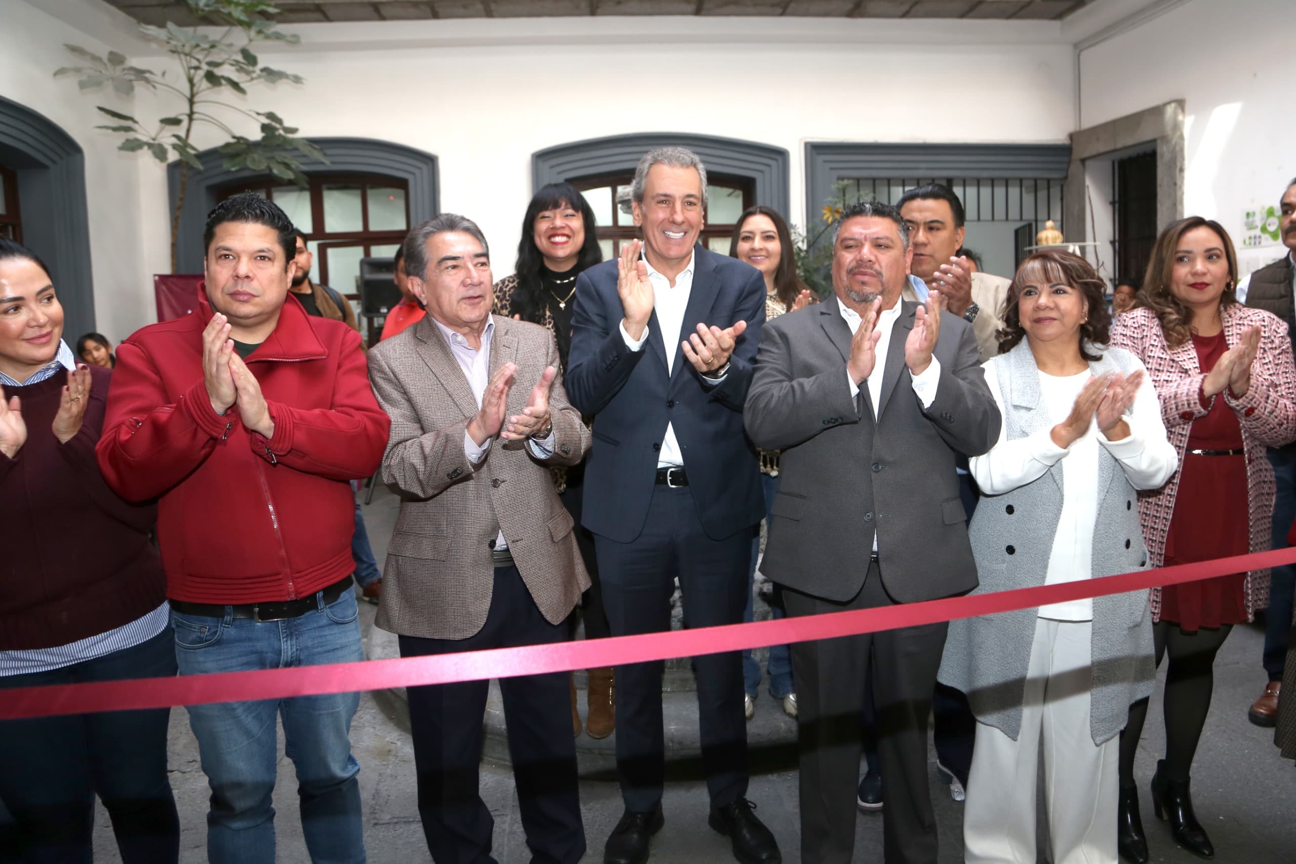  Pepe Chedraui, inauguró Expo Artesanal Navideña