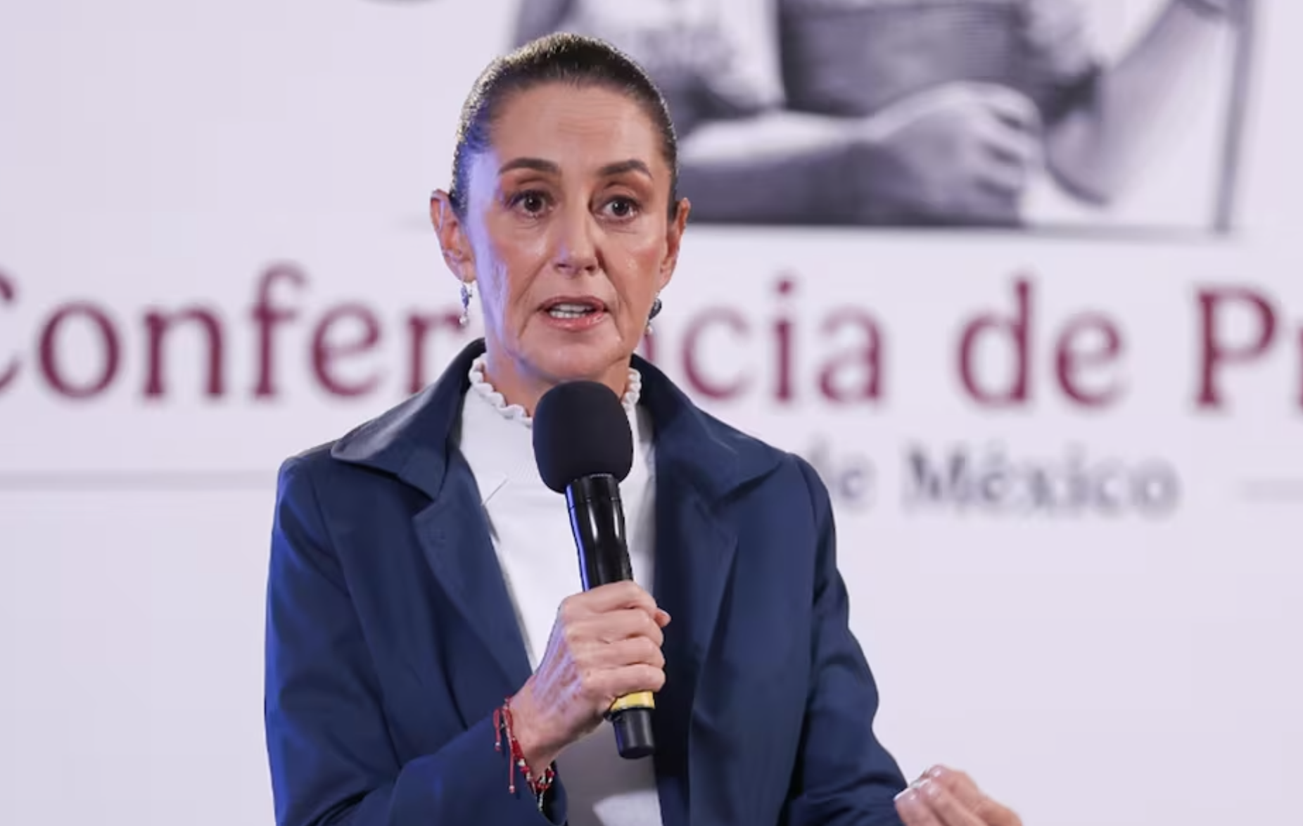 Sheinbaum reafirma que Mexicana de Aviación tiene «larga vida» tras salida de TAR como socio operador