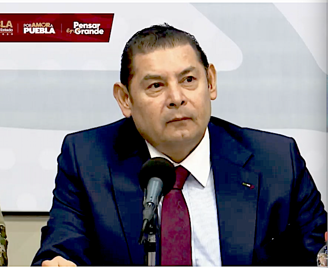 Armenta: «Son leoninos los contratos  con el Sistema RUTA».