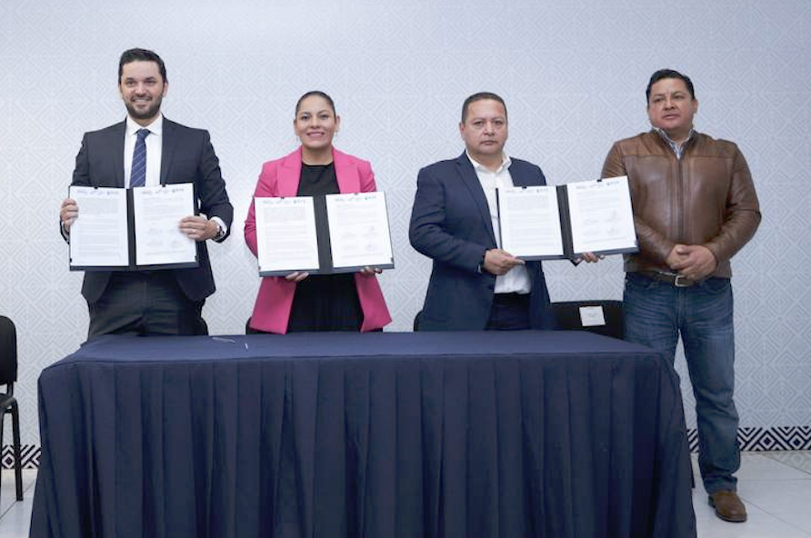 Gobierno de San Andrés Cholula signó convenio académico con IEXE