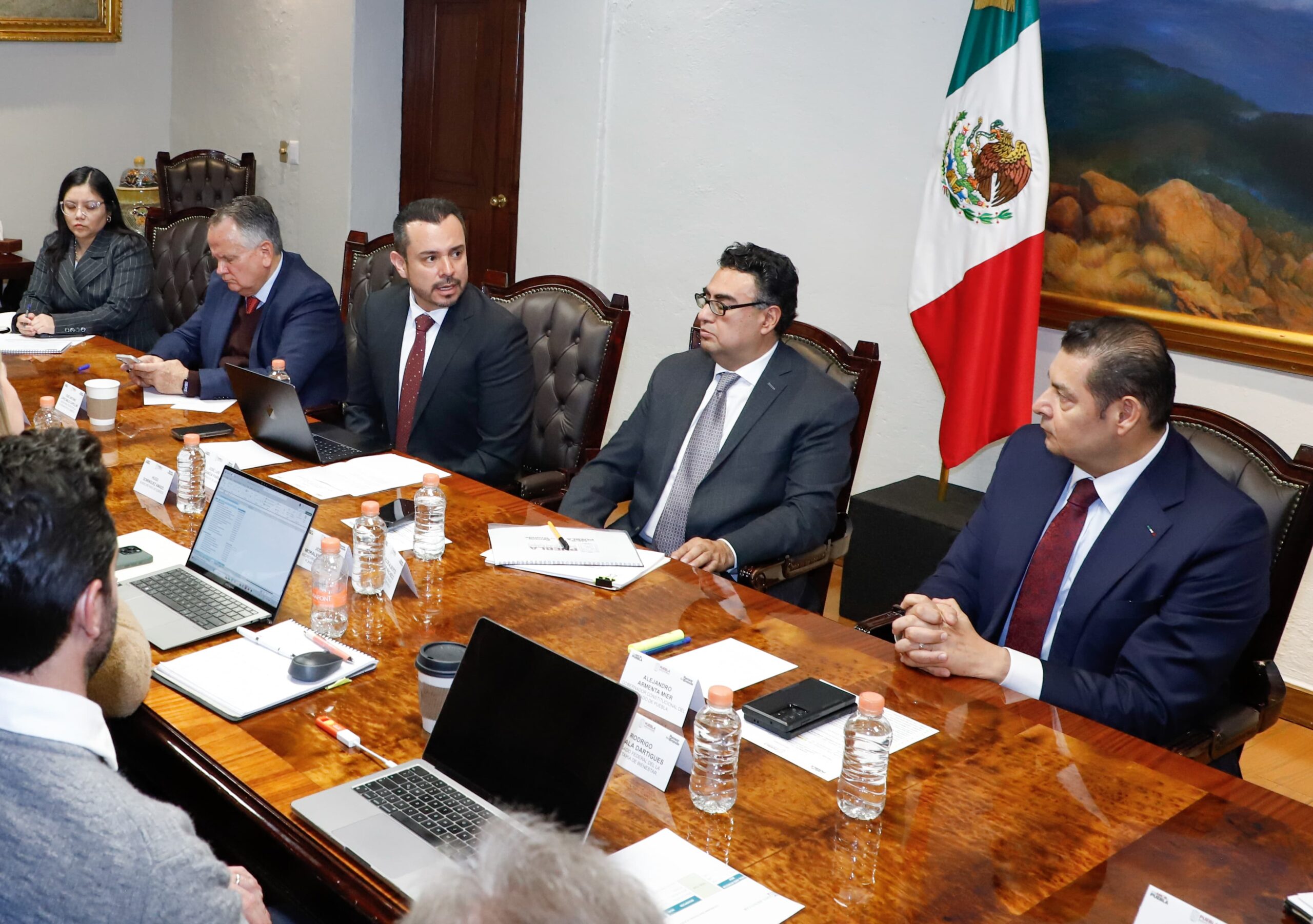 En Puebla hay coordinación y esfuerzos para garantizar los servicios de salud a la población 