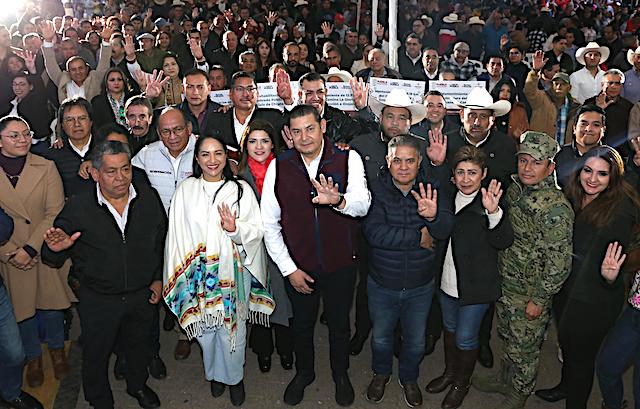 Fondo inicial de 30 MDP para obras comunitarias anunció Alejandro Armenta