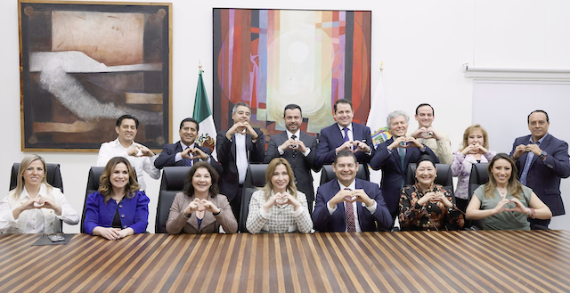 Empresarios hacen equipo con el Sistema DIF para causas sociales