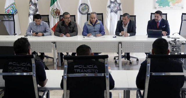 Francisco Sánchez, se reunió con jefes policiacos de Puebla capital y zona metropolitana