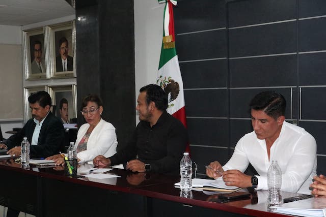 Harán diagnóstico del estado actual de los sanitarios en secundarias