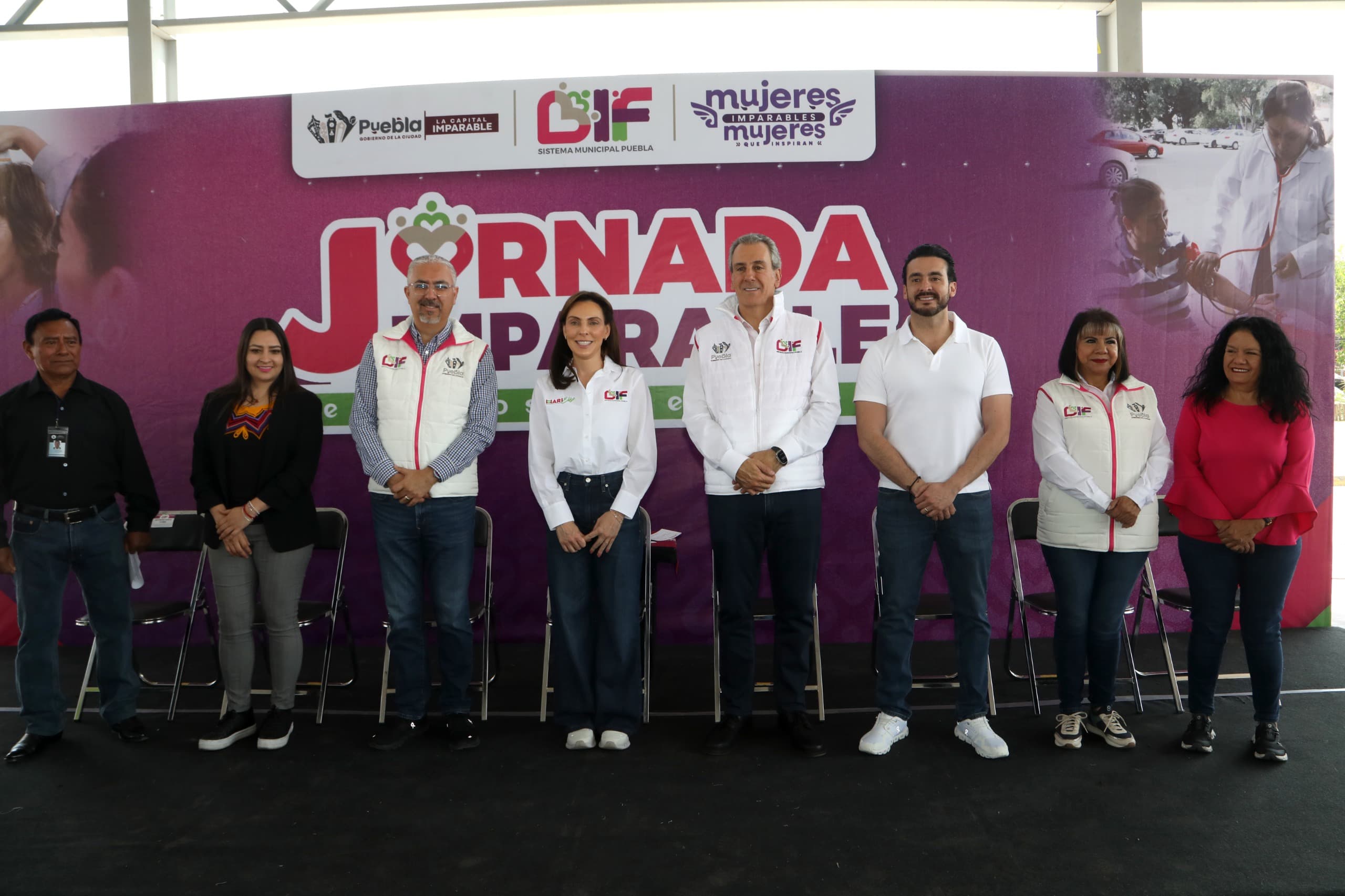 Lleva SMDIF más de 20 servicios a la Jornada Imparable de la U.H. Agua Santa