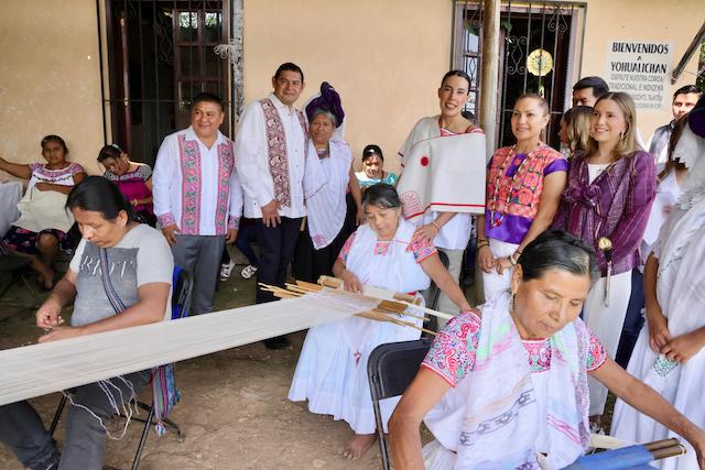 Les abrirán las puertas de ferias nacionales e internacionales a artesanos poblanos