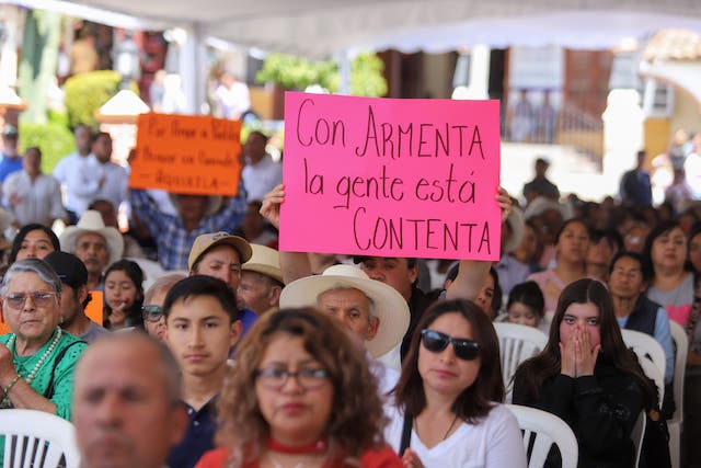 Armenta promueve la agroindustria  en Aquixtla