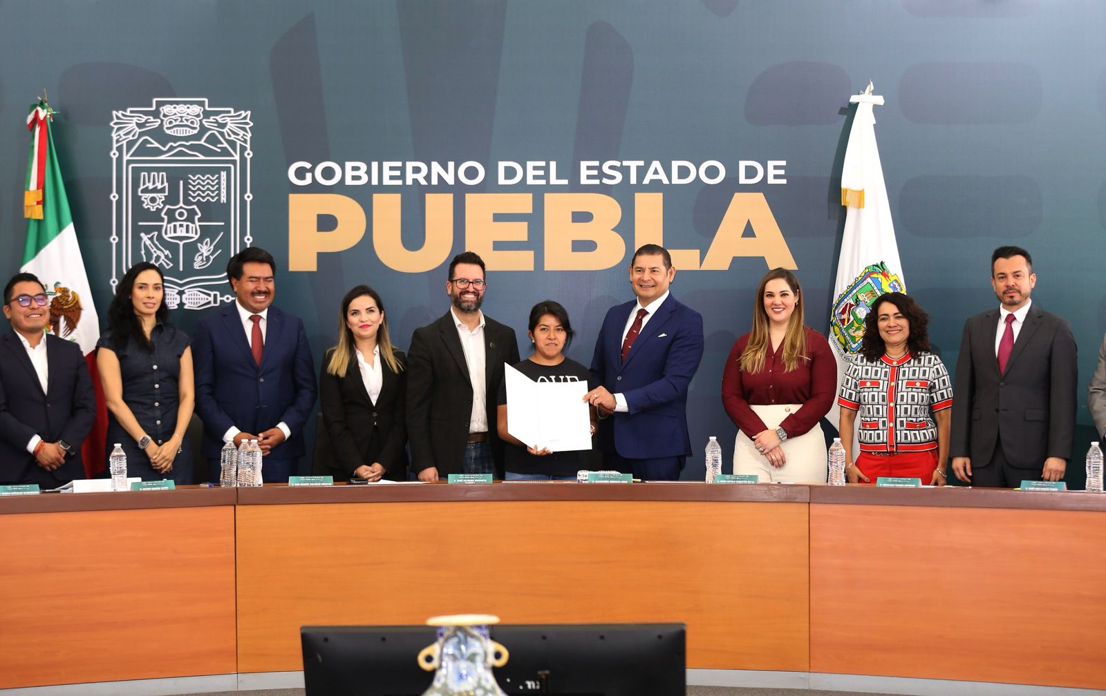 “Entrega de escrituras, acto de justicia del Humanismo de Sheinbaum”: Armenta